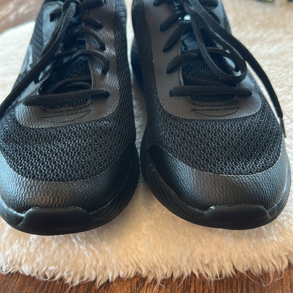 Skecher sneakers for men - Picture 7 of 8